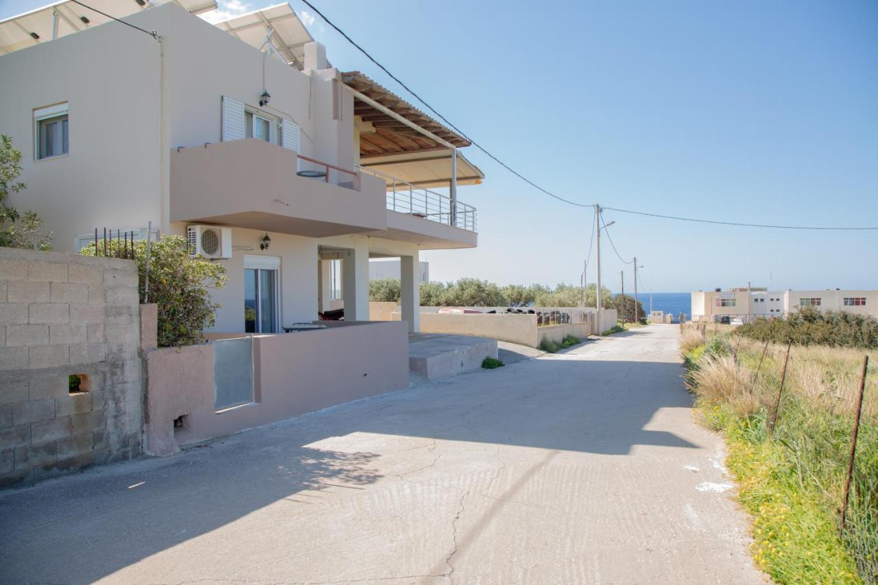 Ferienwohnung Studio Athena With Panoramic View Of Makrygialos Pilalímata Exterior foto